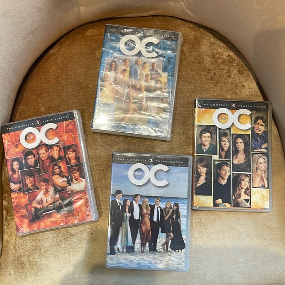 DVD Set of THE OC sealed, Complete Season 1-4 - Picture 1 of 9